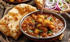 Spicy cheese chilli appetizer meal delivery by New light